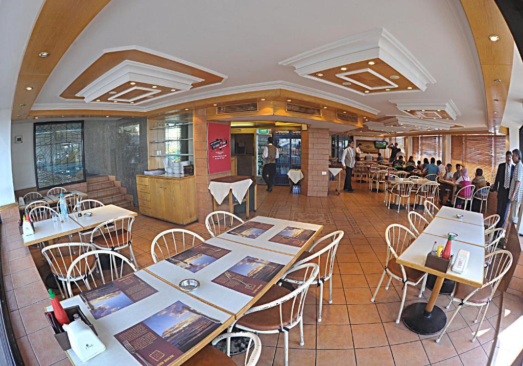 Hotel Mediterranee 5*