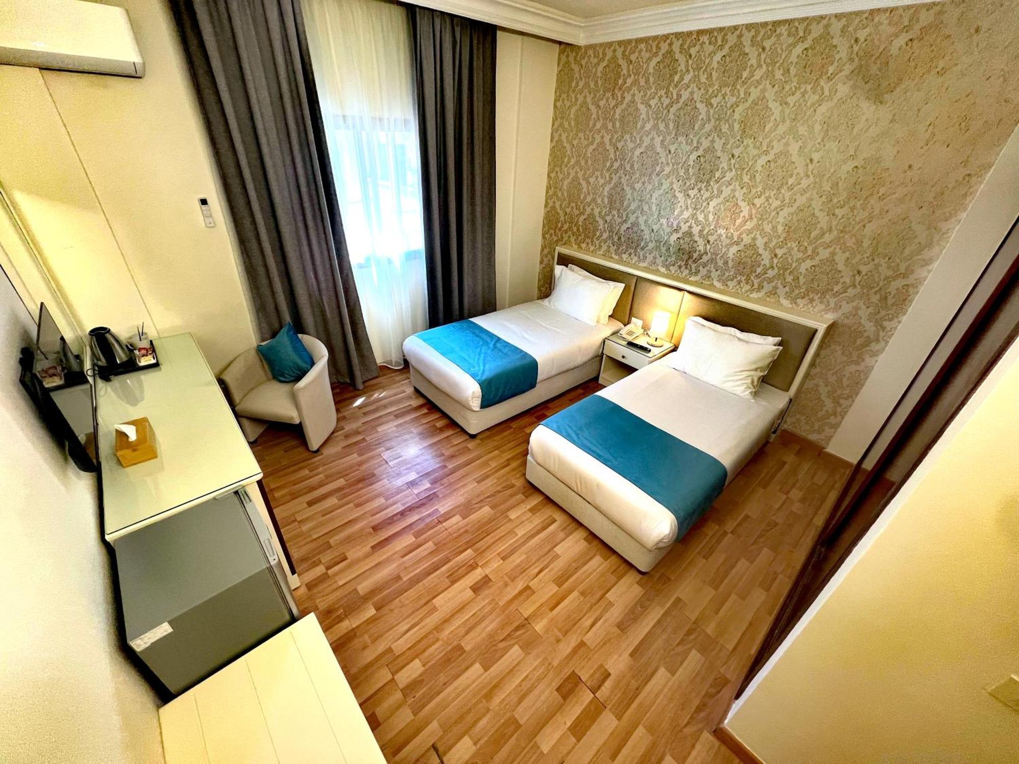 Mediterranee Hotel